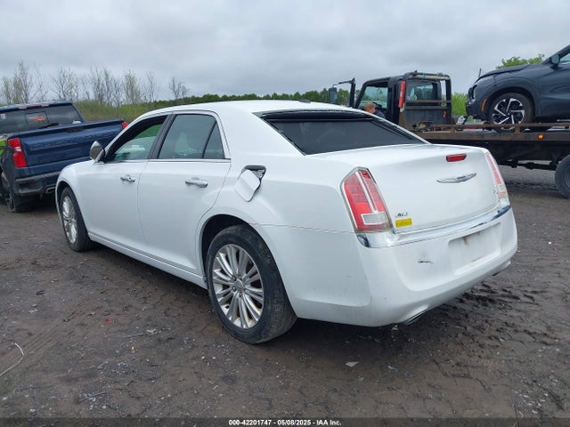 Chrysler 300c Awd 2014 2C3CCAKG5EH200996 Image 3