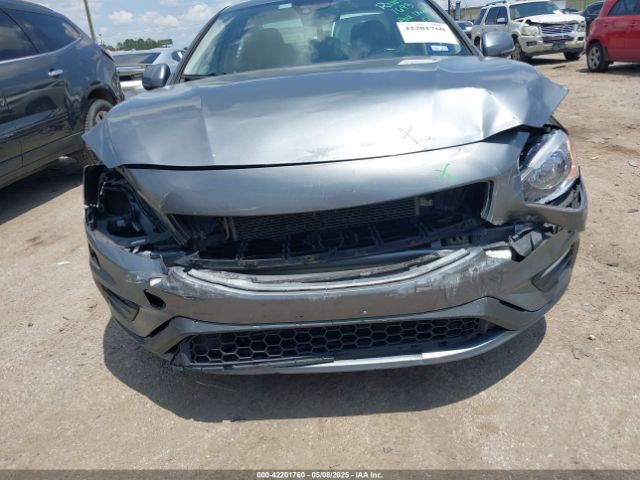YV126MFL1H2430565 Volvo S60 T5 Dynamic