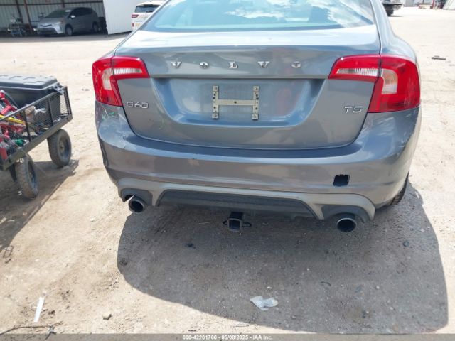 YV126MFL1H2430565 Volvo S60 T5 Dynamic