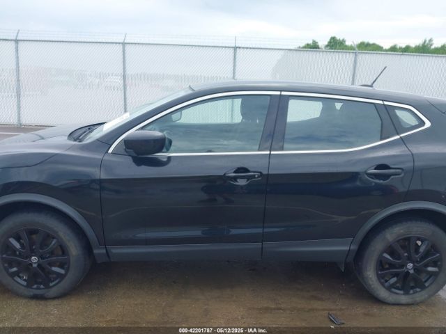 JN1BJ1AV9MW306867 Nissan Rogue Sport S Fwd Xtronic Cvt