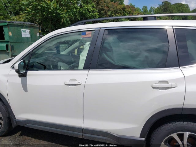 JF2SKAUCXMH538176 Subaru Forester Limited