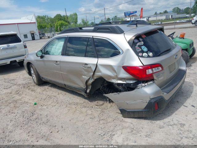 4S4BSAFC8K3282590 Subaru Outback 2.5i Premium