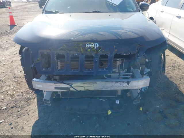 1C4PJLDB9KD266654 Jeep Cherokee Limited Fwd