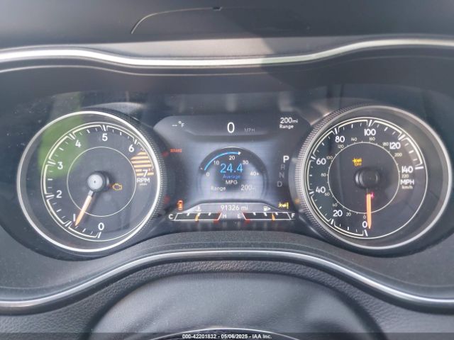 1C4PJLDB9KD266654 Jeep Cherokee Limited Fwd
