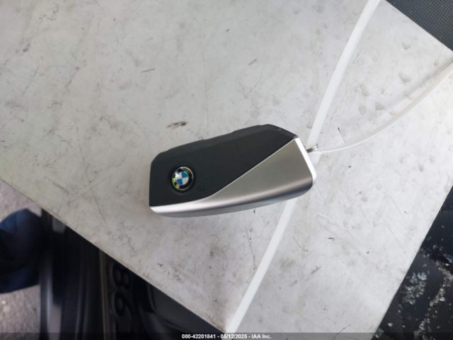 2024 BMW IX WB523CF05RCR75951 Photo 10