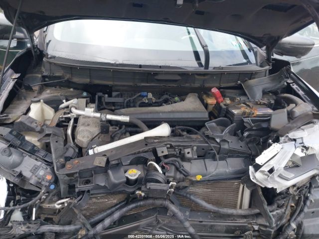 5N1AT2MV6JC710206 Nissan ROGUE SV