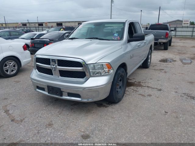 1C6RR6GG2HS639166 RAM 1500 Slt  4x2 6'4 Box