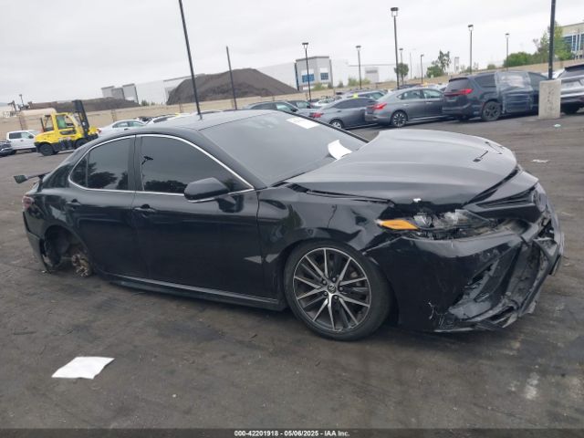 4T1T11AK1MU561608 Toyota CAMRY SE