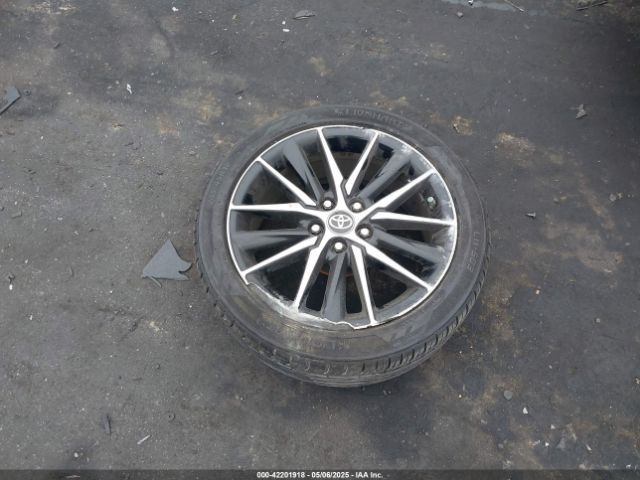 4T1T11AK1MU561608 Toyota CAMRY SE