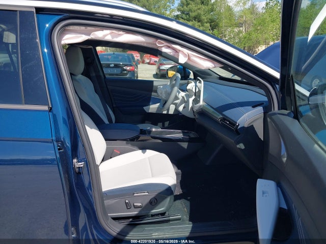 1V2JNPE87PC052763 Volkswagen Id.4 Awd Pro S Plus