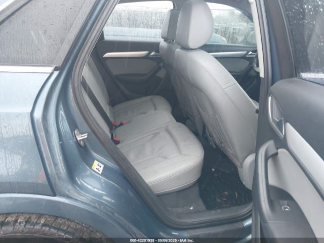 WA1EFCFSXGR015667 Audi Q3 2.0t Premium Plus