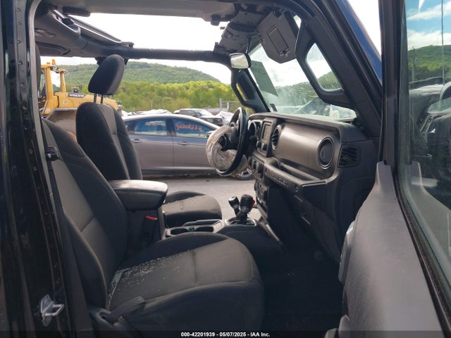 1C4HJXDN6LW204513 Jeep Wrangler Unlimited Sport S 4x4