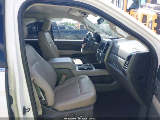 1FMJU1HT3KEA07331 Ford Expedition Xlt