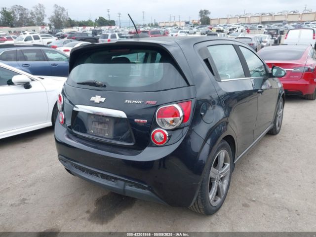 1G1JH6SB6F4173661 Chevrolet Sonic Rs Manual