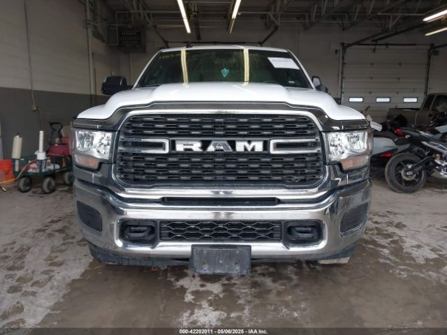 3C6UR5DL1NG436374 RAM 2500 Big Horn  4x4 6'4 Box