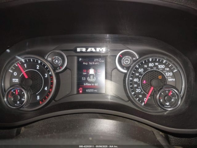 3C6UR5DL1NG436374 RAM 2500 Big Horn  4x4 6'4 Box