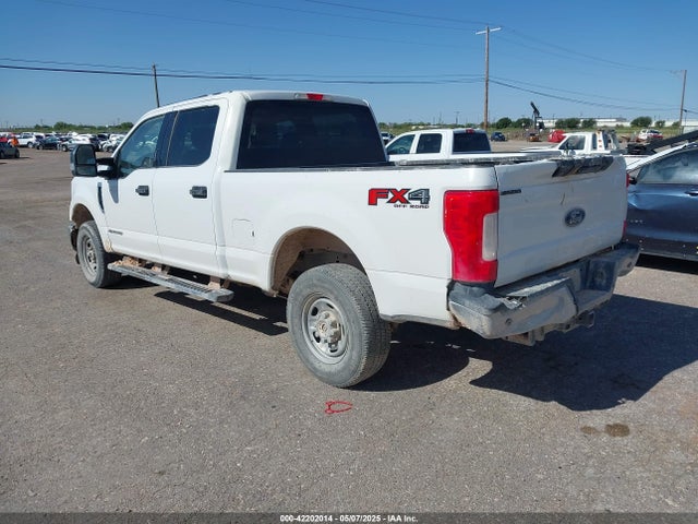 Ford F-250 Xlt 2018 1FT7W2BT2JEB08236 Image 3