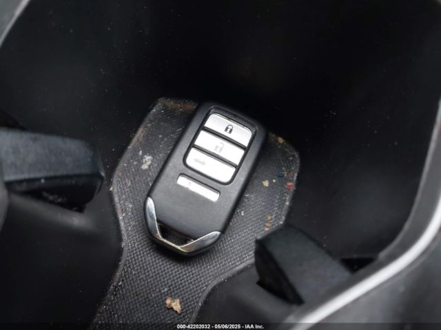 1HGCV1F17JA268433 Honda ACCORD LX