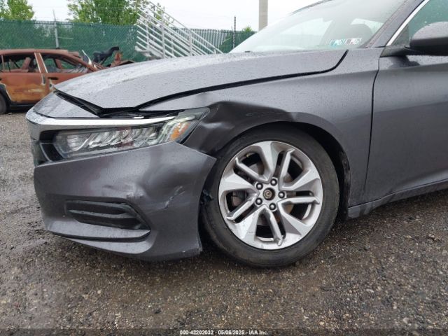 1HGCV1F17JA268433 Honda ACCORD LX