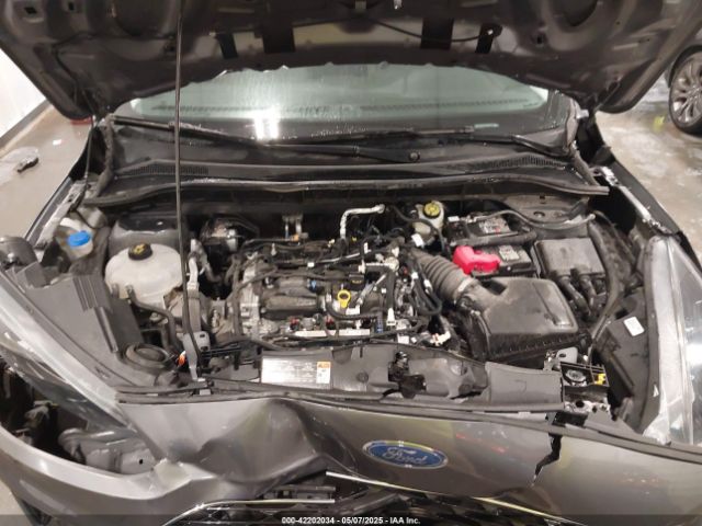 2022 FORD ESCAPE 1FMCU9G69NUA92477 Photo 9