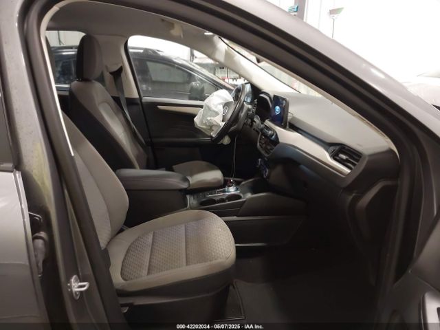 2022 FORD ESCAPE 1FMCU9G69NUA92477 Photo 4