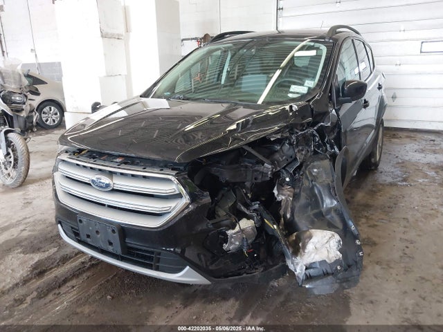 1FMCU0GD3JUD20235 Ford ESCAPE SE