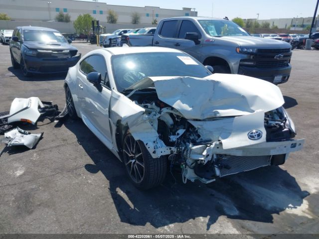 JF1ZNBC13P8762393 Toyota GR86