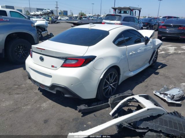 JF1ZNBC13P8762393 Toyota GR86