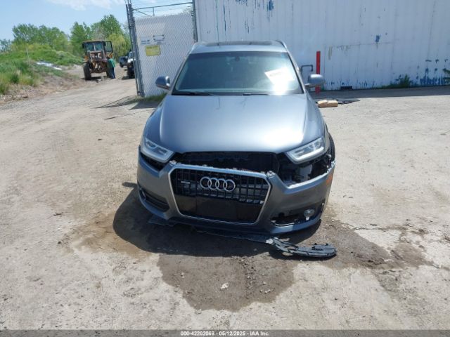 WA1EFCFS6FR010285 Audi Q3 2.0t Premium Plus