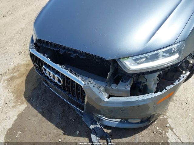 WA1EFCFS6FR010285 Audi Q3 2.0t Premium Plus