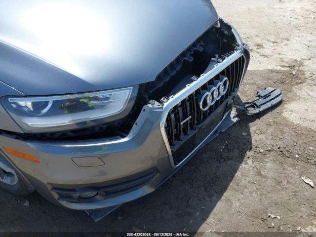 WA1EFCFS6FR010285 Audi Q3 2.0t Premium Plus