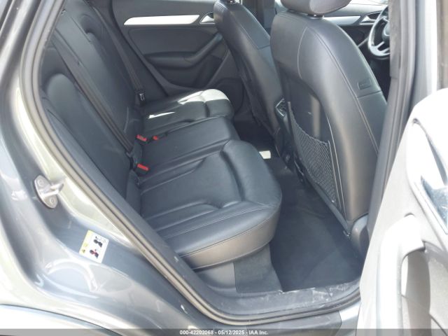 WA1EFCFS6FR010285 Audi Q3 2.0t Premium Plus