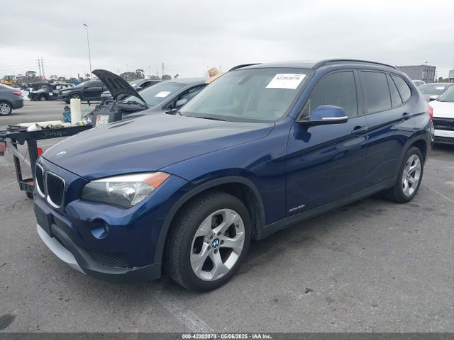 BMW X1 2014 WBAVM1C57EVW56436 Image 2