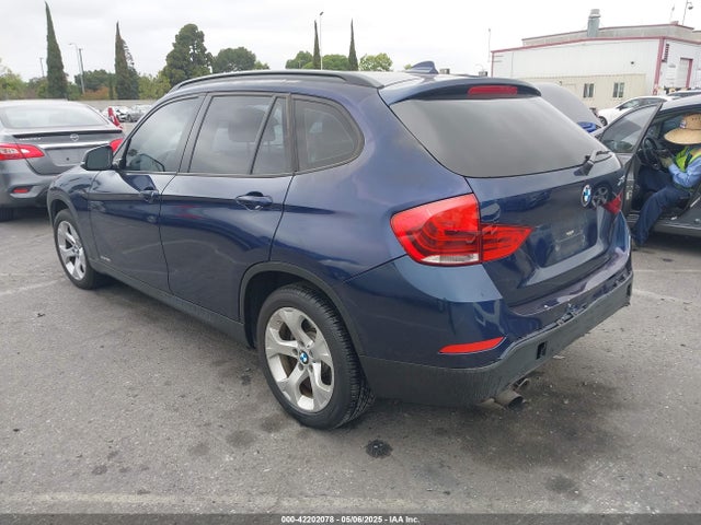 BMW X1 2014 WBAVM1C57EVW56436 Image 3