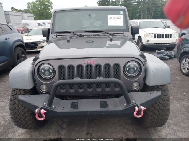 1C4BJWDG5GL179158 Jeep Wrangler Unlimited Sport