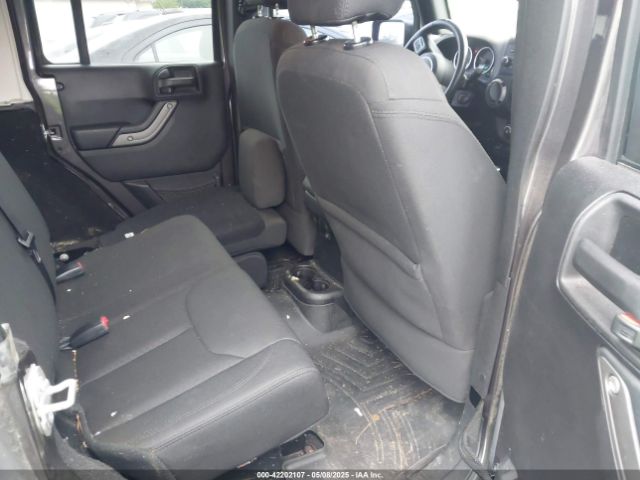 1C4BJWDG5GL179158 Jeep Wrangler Unlimited Sport