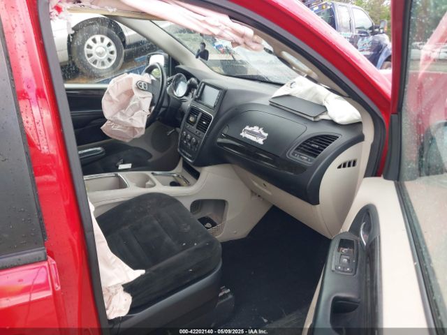2C4RDGCG8FR591884 Dodge Grand Caravan Sxt