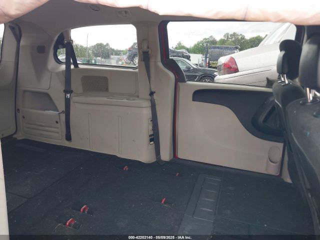 2C4RDGCG8FR591884 Dodge Grand Caravan Sxt