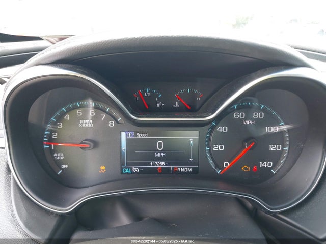 2G1105SA2H9172483 Chevrolet IMPALA 1LT