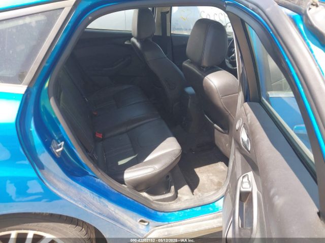 1FADP3N28EL271019 Ford Focus Titanium