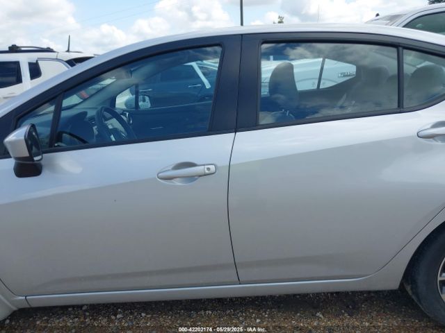 3N1CN8EV4NL837204 Nissan Versa 1.6 Sv Xtronic Cvt