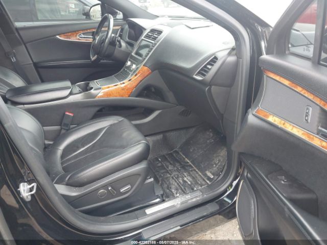 2LMPJ8LR7HBL31673 Lincoln Mkx Reserve