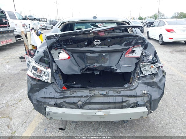 3N1AB7AP3JY238289 Nissan SENTRA SR