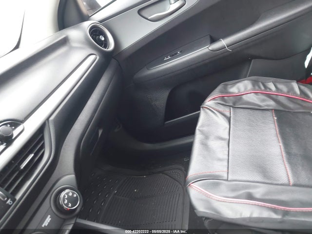 3KPF24AD6ME361887 KIA Forte Lxs