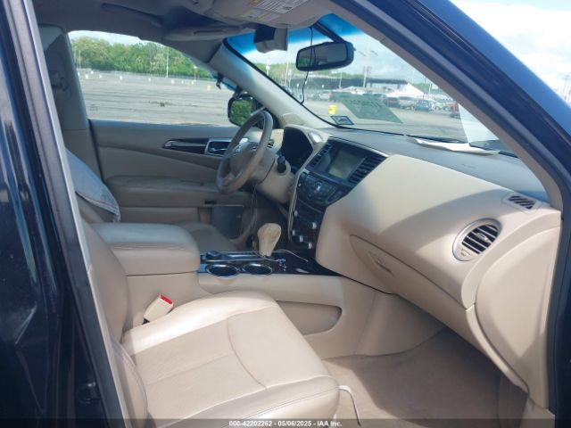 5N1AR2MM7EC601748 Nissan Pathfinder Platinum