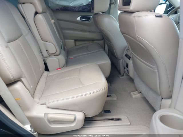5N1AR2MM7EC601748 Nissan Pathfinder Platinum