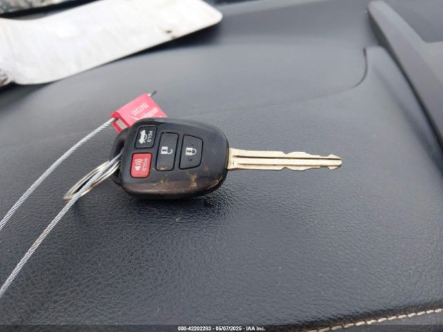 4T1BF1FK0GU550397 Toyota CAMRY SE