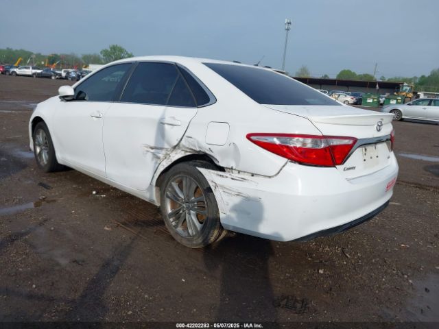 4T1BF1FK0GU550397 Toyota CAMRY SE
