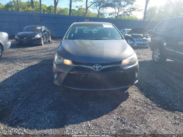 4T1BF1FKXHU389171 Toyota CAMRY SE