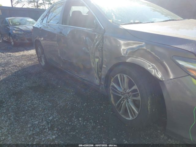 4T1BF1FKXHU389171 Toyota CAMRY SE